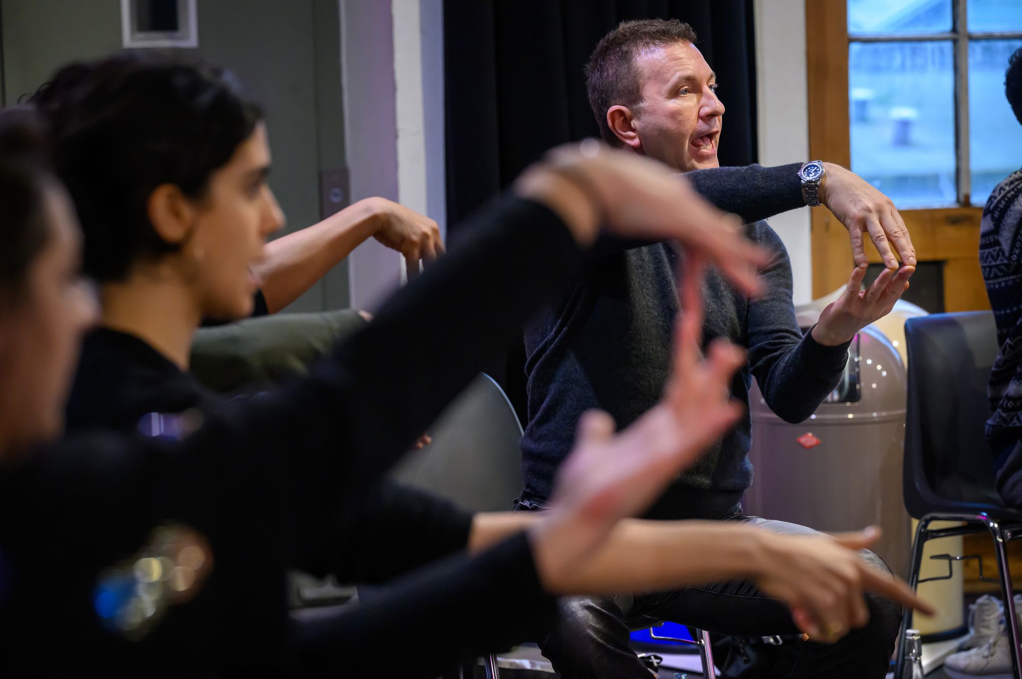 Kristof Konrad explaining the Alexander Technique during the Acting Studio Workshop. 